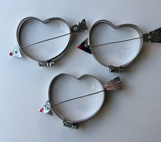 The love hurts heart
